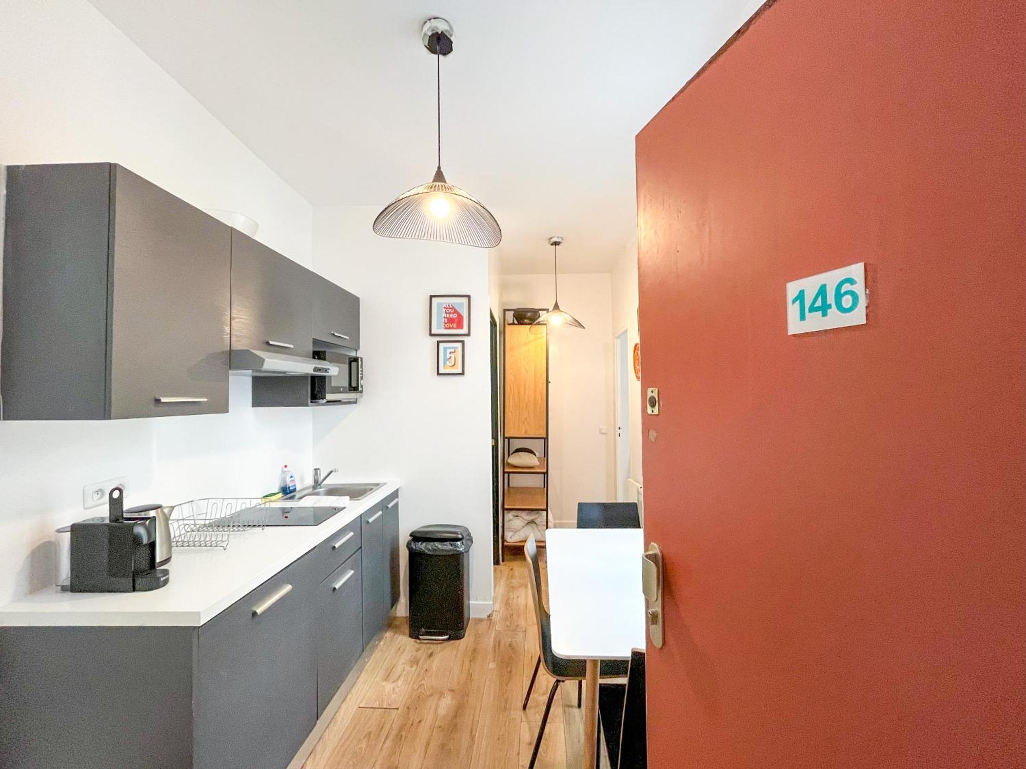146 - Urban Cosy Flat In Appartamento